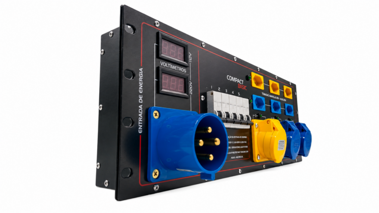 Main Power Compact Basic sem case AudioQuality em perspectiva com entrada industrial 3P+T 32A