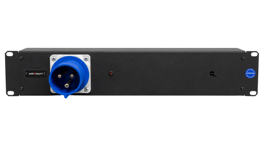 Distribuidor de energia rack DRN-20A AudioQuality com tomada 32A e LED indicador