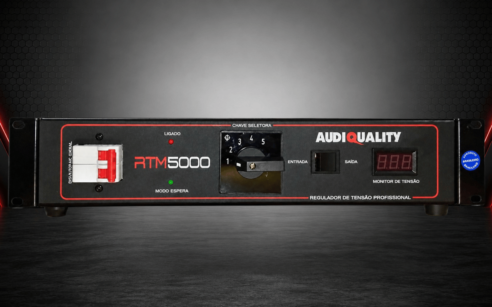 Regulador Rack RTM 5000 AudioQuality em rack 2U com conexão de 40A