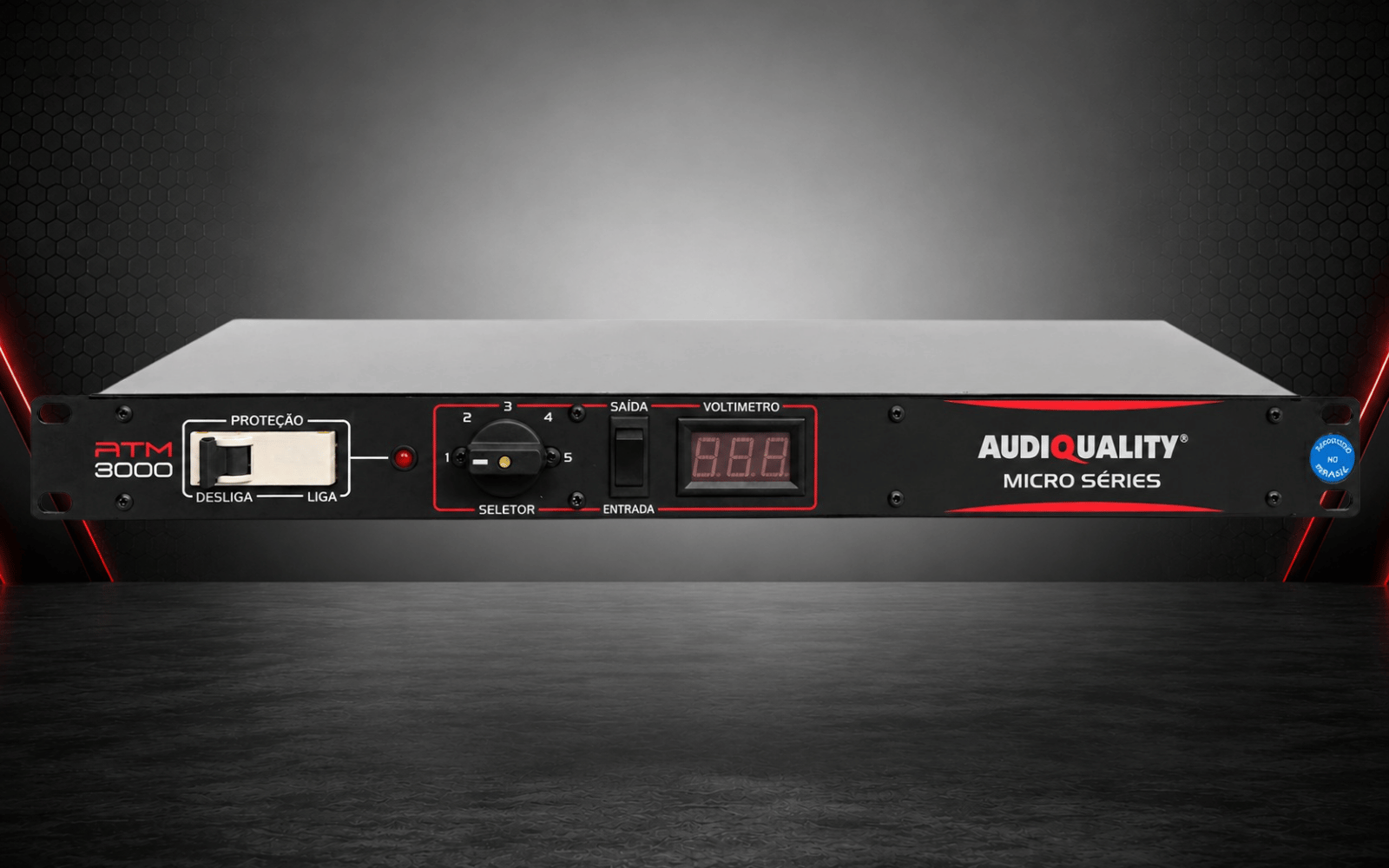 Regulador Rack RTM 3000 AudioQuality para controle manual de tensão