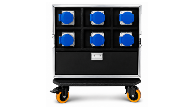 Painel do Main Power Compact LED com case AudioQuality com seis saídas industriais 32A